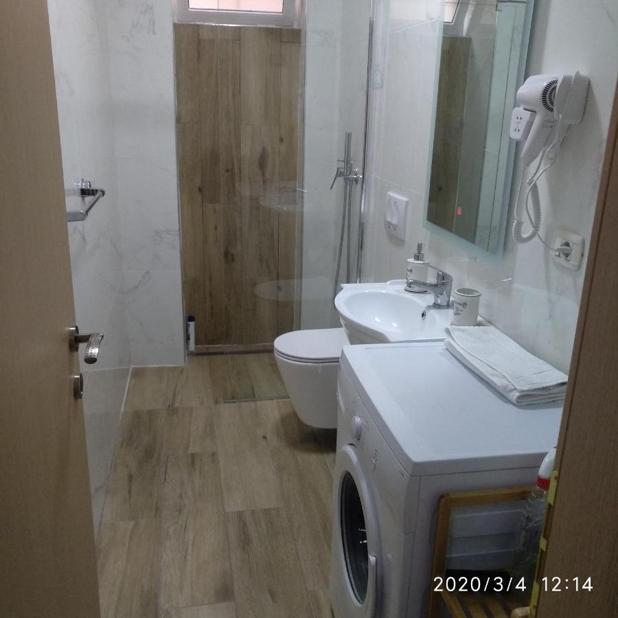 Marias New Relaxing Home in Blloku, Tirana Exterior foto