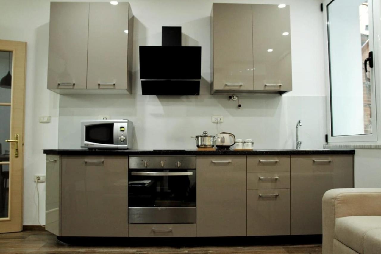 Marias New Relaxing Home in Blloku, Tirana Exterior foto